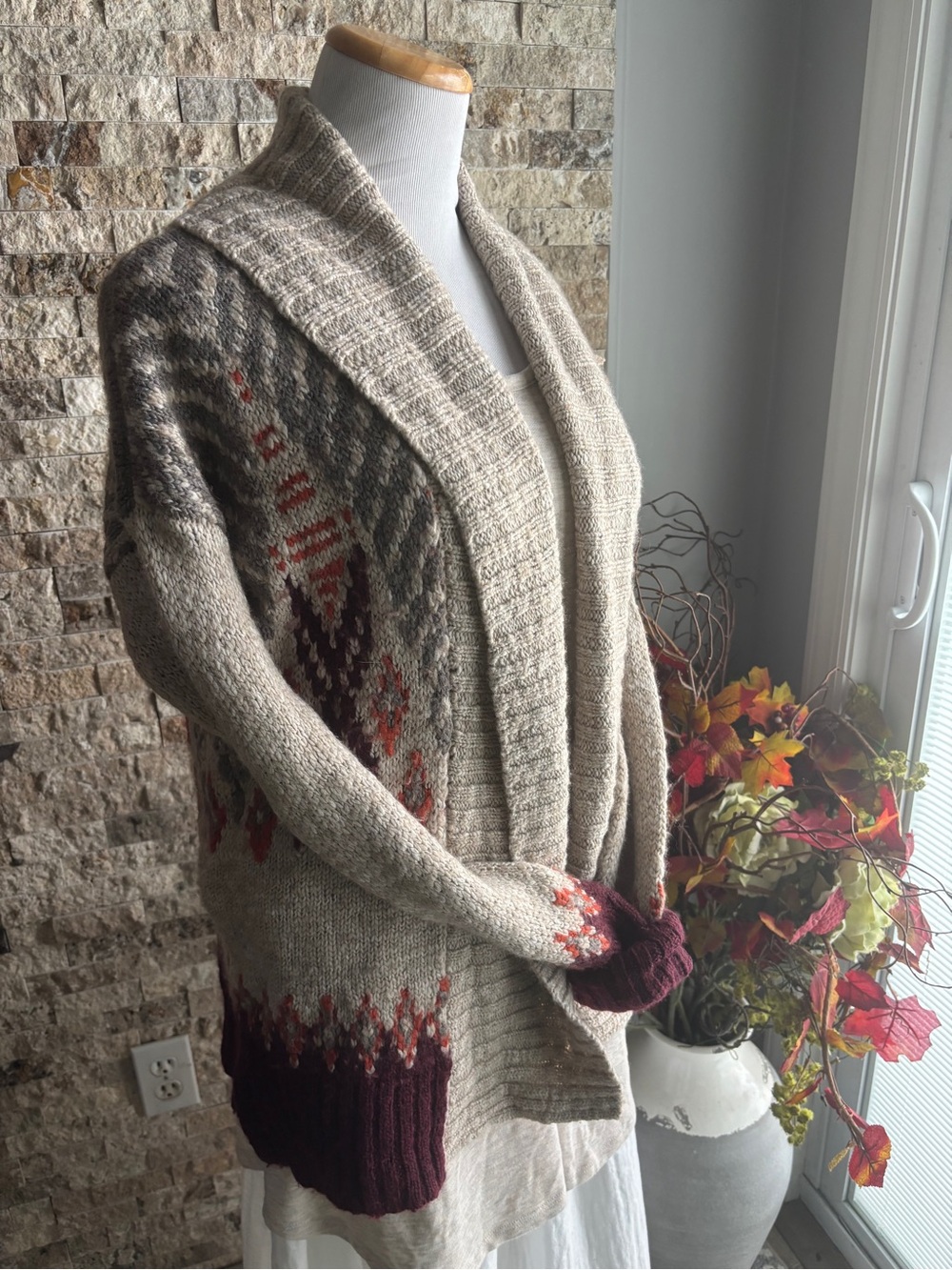 Abercrombie & Fitch Neutral Shawl Cardigan with Burgundy and Rust Detailing